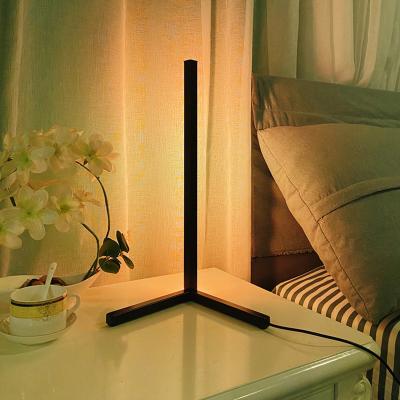 China High Quality Nordic Rustic Smart Modern Desk Table Lamp Side Eye Care Bedside Eye Care Bedroom RGB LED RGB White Light Home Decor for sale