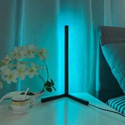 China Custom RGB LED Eye Care Sunset Moon Decorations Room Tripod Position Table Lamp for Bedroom Living Room Smart Home Indoor Lights for sale