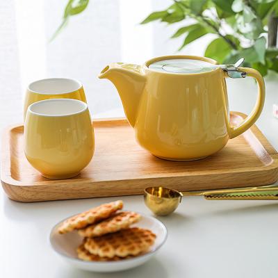 China Viable High Quality Japanese Style Restaurant Family Afternoon Tea Coffee Pot 2pcs Cups Porcelain Yellow Glazed Tea Set for sale