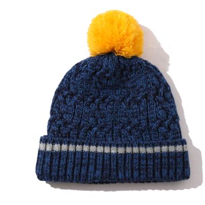 China COMMON Wholesale Outdoor Winter Warm Hats Fitted Hats Knit Girl Beanies Pom Pom Custom Logo for sale