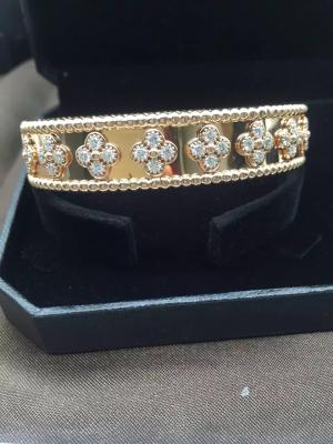 China Van Cleef & Arpels Perlée Clover Bracelet 18K gold With Natural Diamonds VCARN5B200 Factory Wholesale for sale