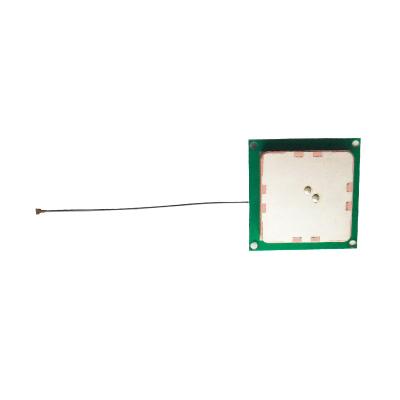 China UHF Ceramic Dual Drive 40*40*4mm RFID Reader 40*40*4mm Directional Patch Antenna 915MHZ Ceramic Cable and Panel for sale