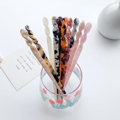 China Hot Selling European and American Style Acetate Hair Stick Spirals Acrylic Hair Accessories Shapes Custom Colors Tortoise Hairpins For Long Hair Women Girls for sale