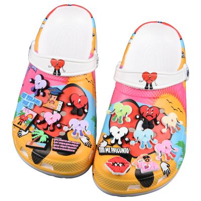 China Custom Printing Deodorizing Garden Shoes Latest Wholesale Men's Casual Geometric Eva Clogs Sandals for sale