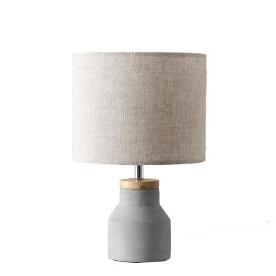 China Industrial Style E27 Industrial Concrete Table Lamp for sale