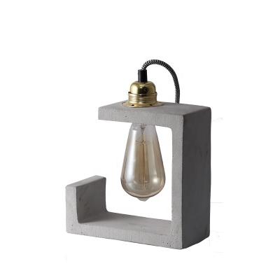 China Industrial Style Vintage E27 Living Room Industrial Concrete Table Lamp for sale