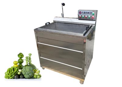 China Pepper Salad 300kg/h Vegetable Fruit Washing Machine For Restaurant for sale