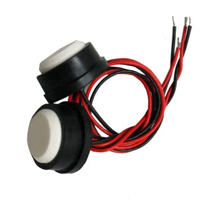 China Waterproof Ultrasonic Gas Transducer , Plactic Housing Ultrasonic Gas Sensor for sale