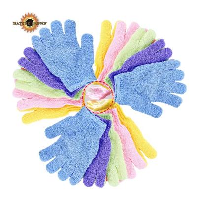 China EXFOLIATING New Fashion Five Fingers Wholesale Body Clean Gloves Nylon Shower Gel Exfoliating Gloves for sale