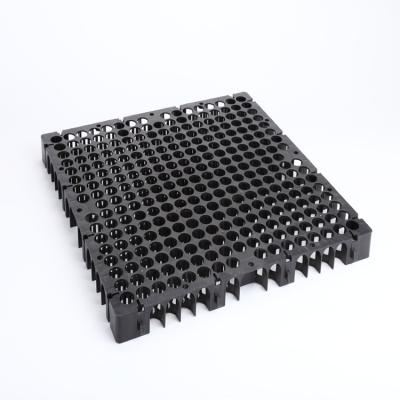 China Traditional Cell Drain Drainage Cell For Roofing Or Deck Drainge System for sale