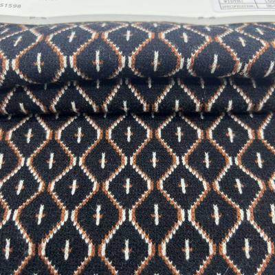 China Mittlere Jacquard-Kabel Strickgewebe Heimtextilien 49%R 24%N 24%P 3%SP 150CM 360GSM F01-051 zu verkaufen