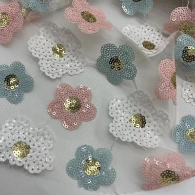 China Sequins Embroidery Fabric With Flowers Patterns 100% Polyester For Sequin Skirts for sale