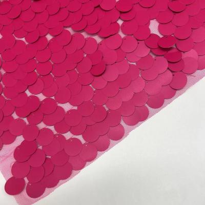 China 100% de poliéster Big Pink Sequins Tejido de bordado para mujeres faldas de fiesta en venta