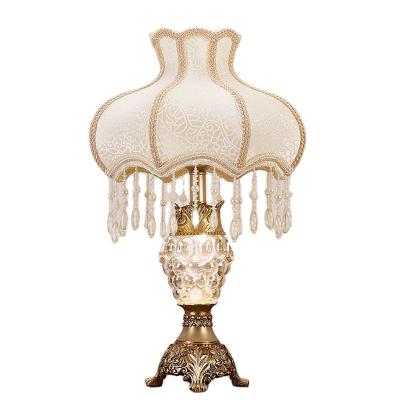 China Resin Glass Materials Modern Table Lamp Bedside Lights European Exquisite Reading Lamps for sale