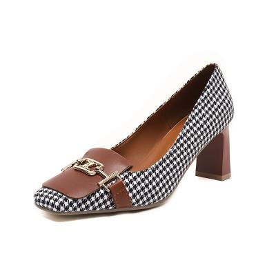 China Breathable Commuter Pumps Horsebit Square Plaid Patchwork Ladies Head High Heels for sale