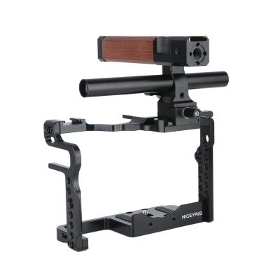 China NICEYRIG GH5 Aluminum Alloy/Wooden Aluminum Alloy Cage Kit with NATO Top Handle Movie Theater Cage Stander for Panasonic Lumix Accessories for sale