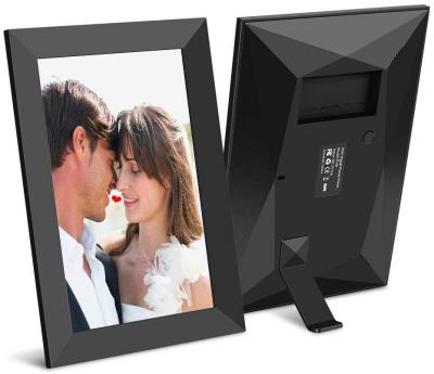 China Smart Photo Frame 10.1 Inch Advertising Built-in 16G Gift Or Memory Smart Digital Photo Frame Black / White 1280x800 Wi-Fi for sale