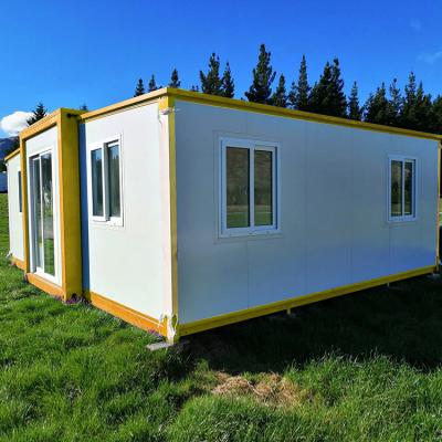 China Modern Customized Container Homes Prefab Luxury Living Expandable Container House for sale