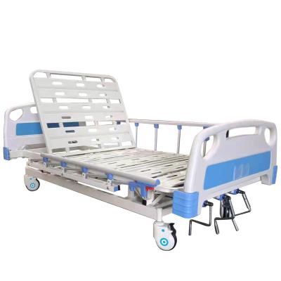 China Metal Medige MGE-M31 Multi Function Medical Home Care 3 Crank Manual Hospital Bed Best Selling Cost for sale