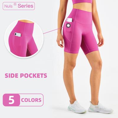 China Breathable Super High Waist Sports Gaiters With Side Pocket Tummy Control Yoga Shorts Pants Out Of Wear for sale