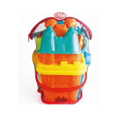 China Play beach toys for kids 18 pieces sand toys including sand bucket with sieve, sprinkler box, factory YS05740032 for sale