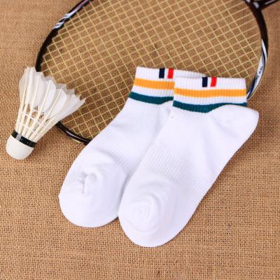 China QUICK DRY white empty ankle socks stripe sublimation ankle sex girls bangs low cut hot selling ankle socks for sale