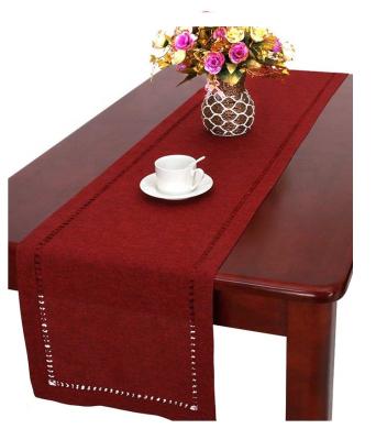 China Durable Handmade Polyester Rectangle Dresser Table Scarves Hemmed Hemmed Runner for sale