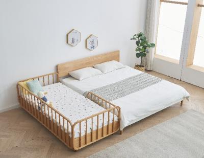 China Nordic Style E2014 Manufacturer Customized Solid Wood Baby Crib Children's Cheap Midi Bed Children's Bed for sale