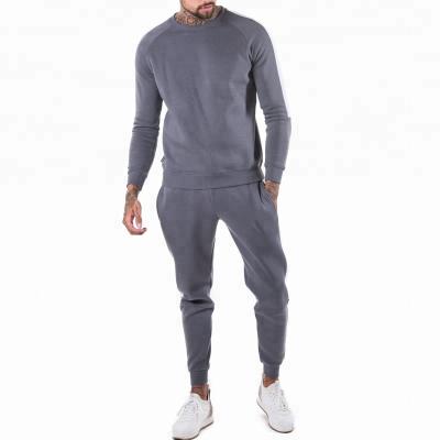 China Anti-UV Top Fitness Long Sleeve Crewneck Tracksuits Tracksuit Set For Men for sale