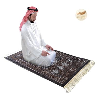 China Super Comfortable Washable Prayer Mat Good Quality Sajjiadah Janamaz Edi Gift Memory Foam Prayer Blanket for sale