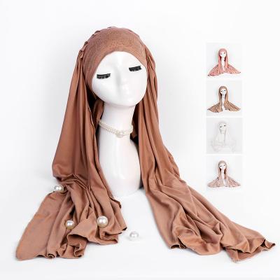 China Simple solid color Malaysian Scarf Pure Color pearl Chiffon Cotton Long Scarf Shawl Sunscreen Scarves Islamic Muslim Hijab Sets for sale