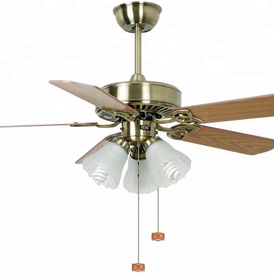 Κίνα Hotel Hotel Createst Decorative Metal Ceiling Fan With Light προς πώληση