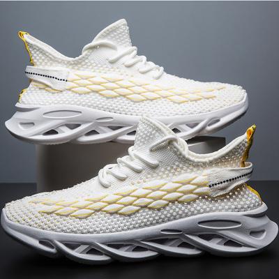 China Anti-Smell Winter Style Available Ready To Ship Low MOQ China Men Sport Sneakers Outdoor Running Shoes for sale