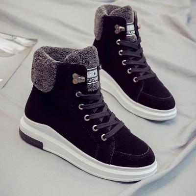 China Fashion\comfortable\durable lace up style woman winter boot suede upper outdoor winter high top sneakers wholesale for sale