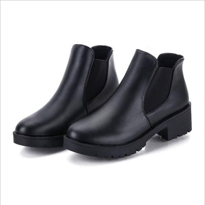 China New Fashion Lightweight Women's Boots Ladies Mid Heel Black Casual Short Boots Sable Boots Women's Boots for sale