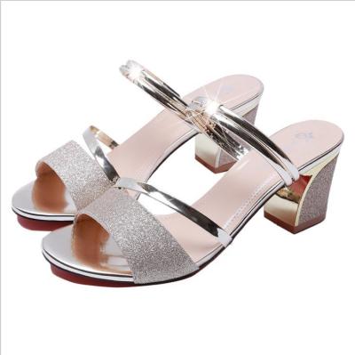 China 2021 Fashion Trend New Women's Shoes Two Wear, Ladies Open Toe Thick Heel Shoes Sandalias Para Mujer Female Slippers And Sandals for sale