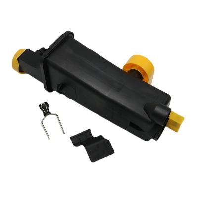 China Hot Sales Rubber Engine Parts Water Tank Product Cooling Expansion Tank For BMW e46 e83 OEM 1713 7787 039 for sale