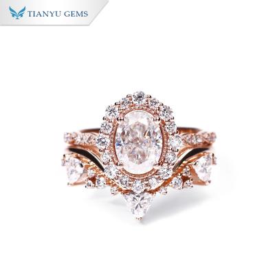 China Not easy to scratch Tianyu gems rose gold ring set oval cut moissanite diamond wedding ring set for women for sale