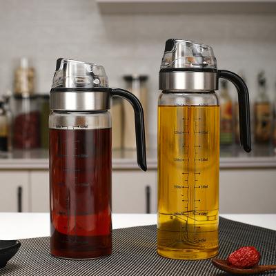 China Freshness Preservation Oil Bottle Stainless Steel Automatic Opening And Closing Oiler Kitchen Sauce Vinegar Large Capacity Glass Bottle for sale