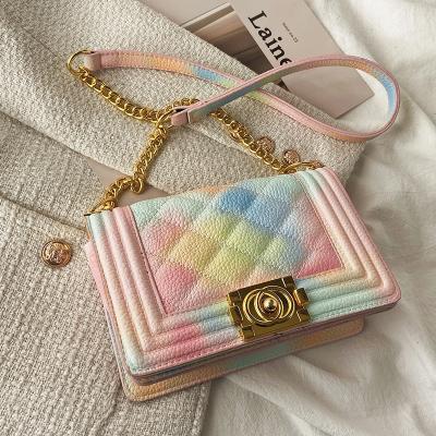 China French new fragrant small bag 2022 fashion gradient small rhombus wind shoulder bag winter messenger bag for sale