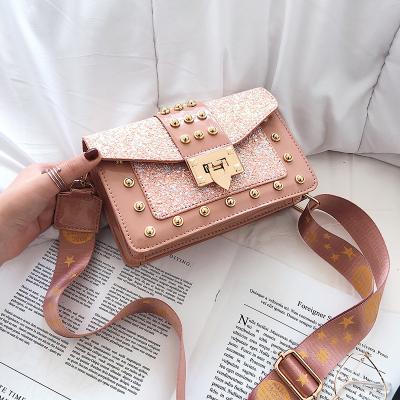 China 2022 new fashion smart diamond women's bag wide shoulder strap messenger bag Europe and the United States retro rivet handbag for sale