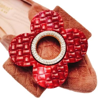 China Shoe Buckle Red shoe flower acrylic diamond shoe buckle/ Classical style pin shoe buckle/ metal shoe buckle lady Decorative buckle for sale