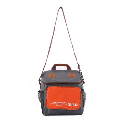 China Waterproof Premium Modern Convenient Waterproof Multi-function Thermal Insulation Refrigerator Bag For Picnic for sale