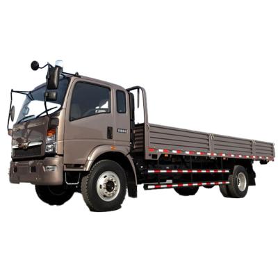 China Chinese  old 4x2 SINOTRUK HOWO light duty cargo truck 6 Tonne used fence Truck with low price 6995*2150*2450mm for sale