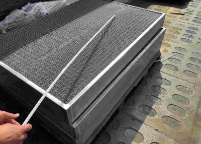 Chine Avec les grilles d'écran et le filtre à air Mesh Pad Demister d'Access de côté de parenthèse à vendre