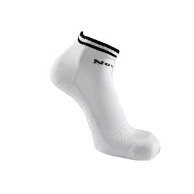 China Teen Breathable Black White Breathable Snagging Resistance Custom Design Students School Socks for sale