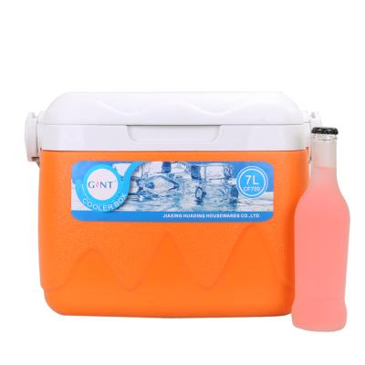 China GiNT 7L Waterproof Portable Ice Cooler Box Outdoor Camping Hard Cooler Cooler Boxes For Sale for sale