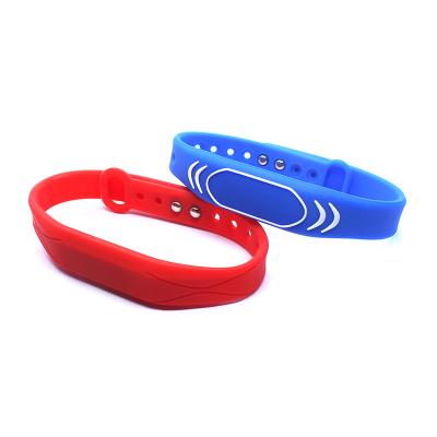 China Waterproof / Waterproof Washable RFID Wristband Swearproof NFC Sports Wristband For Outdoor Activities Cycling Climbing Boating Clubs Event Tickets for sale