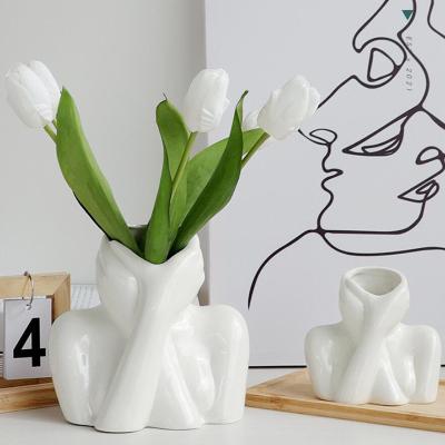 China Modern Ceramic Vase Art Decoration Vase Home Decor Body Sculpture Flower Vase for sale