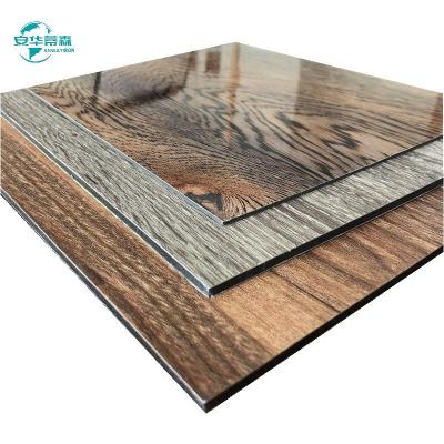 China Panel de revestimiento de fachada de aluminio de grano de madera de 3 mm con revestimiento PVDF en venta